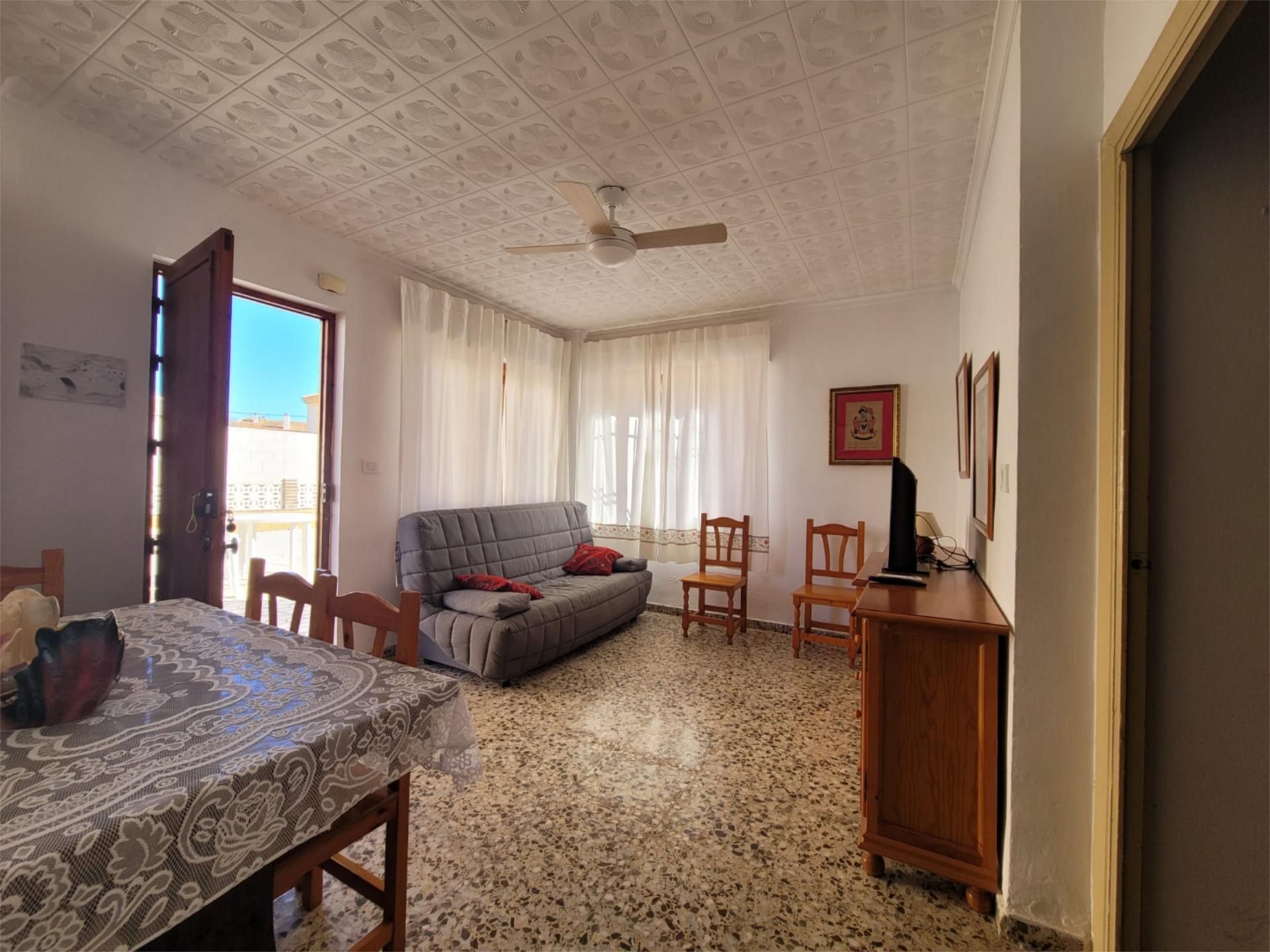 Sala d'estar de Apartament de lloguer en Los Alcázares amb Moblat i Aparcament comunitari