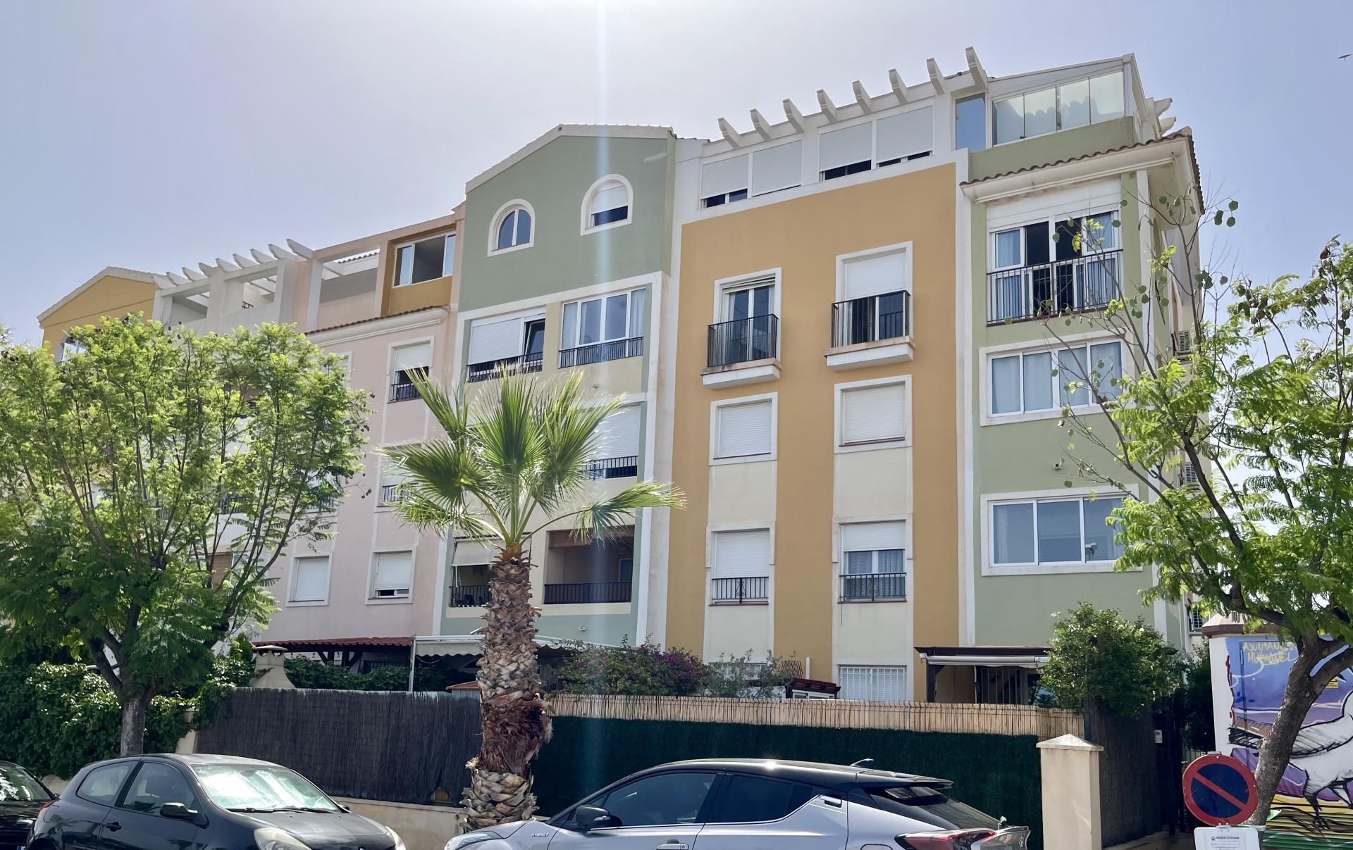 Exterior view of Flat for sale in Mutxamel  with Air Conditioner, Swimming Pool and Balcony