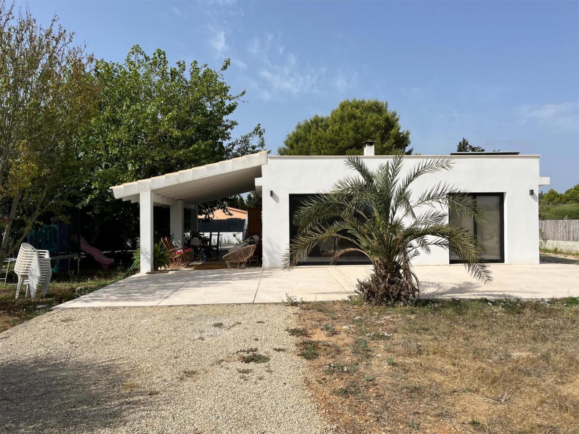 Vista exterior de Finca rústica en venda en Sencelles amb Terrassa i Piscina