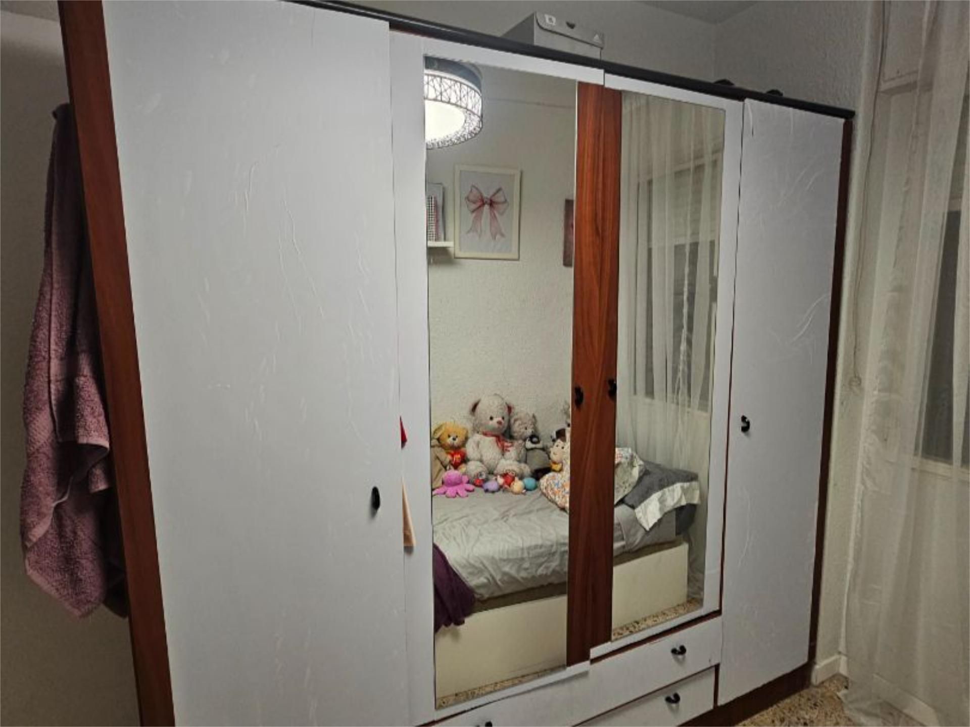Bedroom of Flat to share in Alcorcón  with Heating, Furnished and Balcony