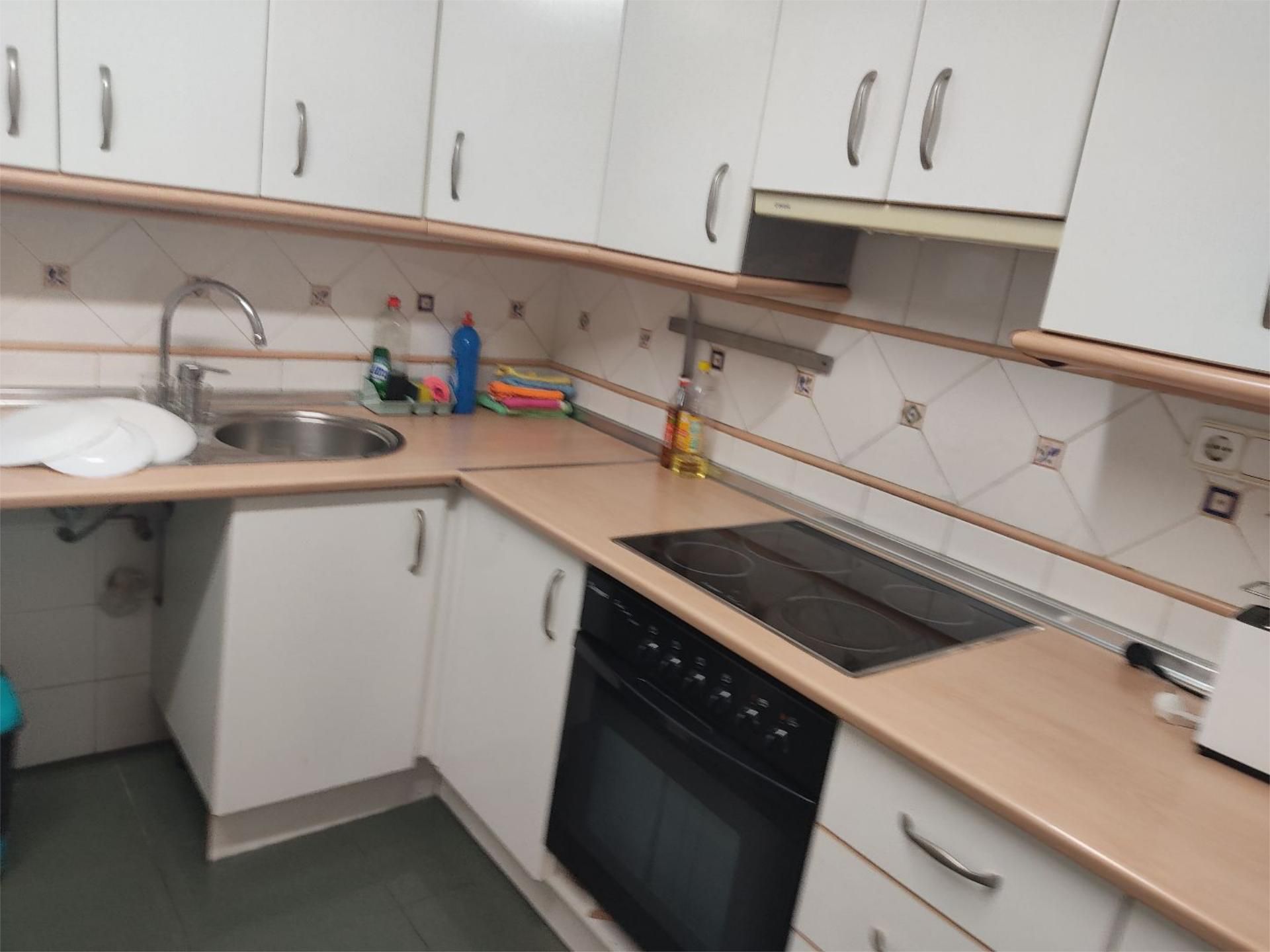 Kitchen of Flat to share in  Almería Capital  with Air Conditioner, Terrace and Furnished