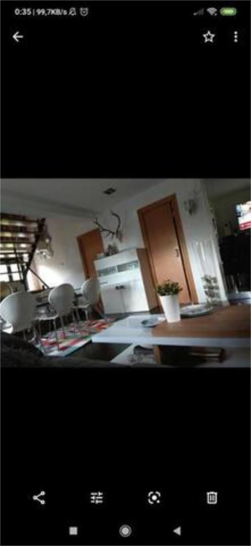 Sala d'estar de Casa adosada en venda en Carreño amb Terrassa
