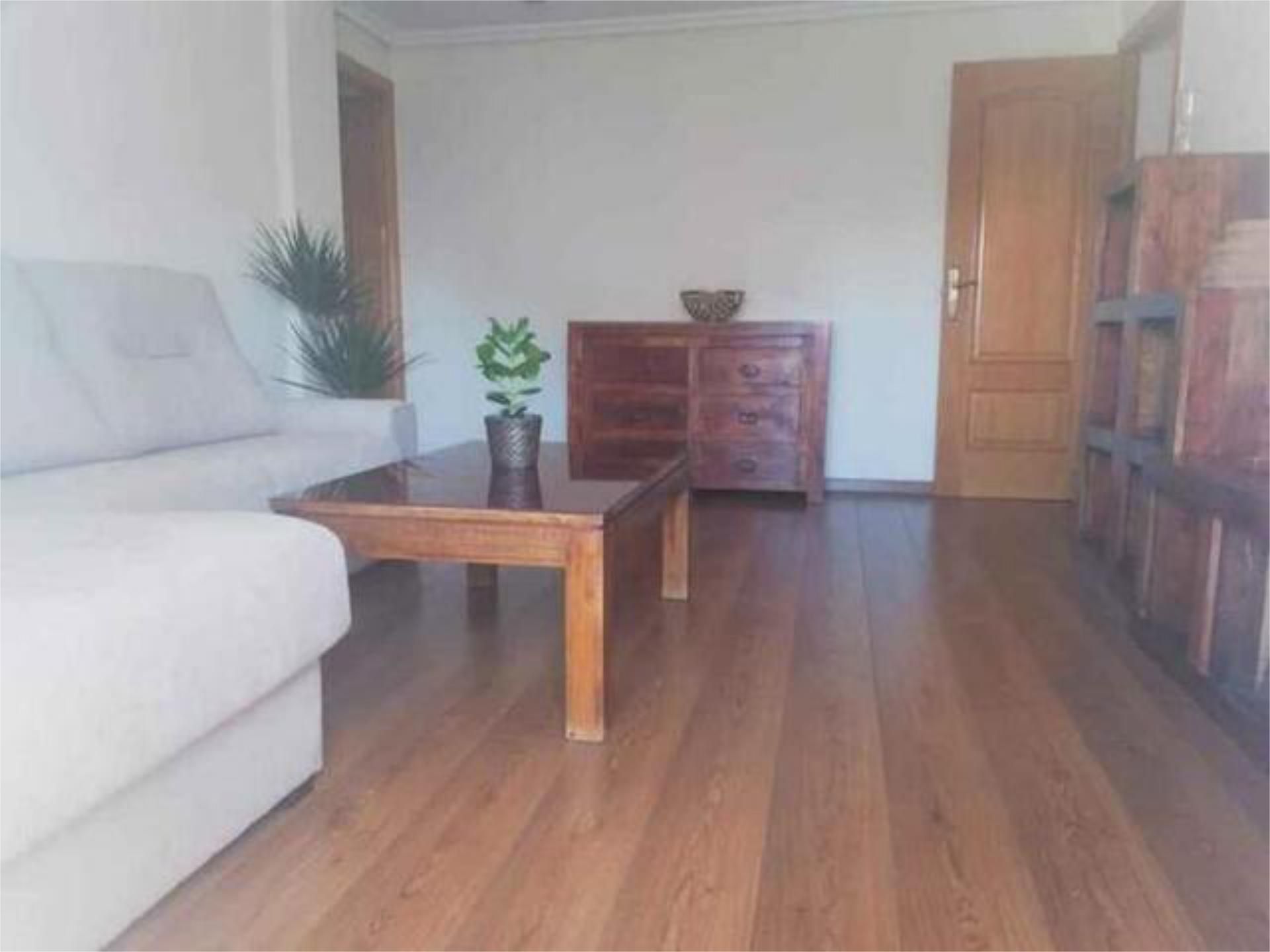 Flat to rent in Santa María de Benquerencia