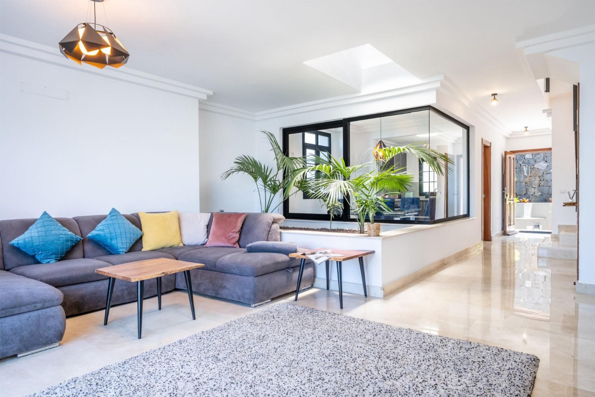 Living room of Single-family semi-detached for sale in El Sauzal  with Air Conditioner, Terrace and Balcony