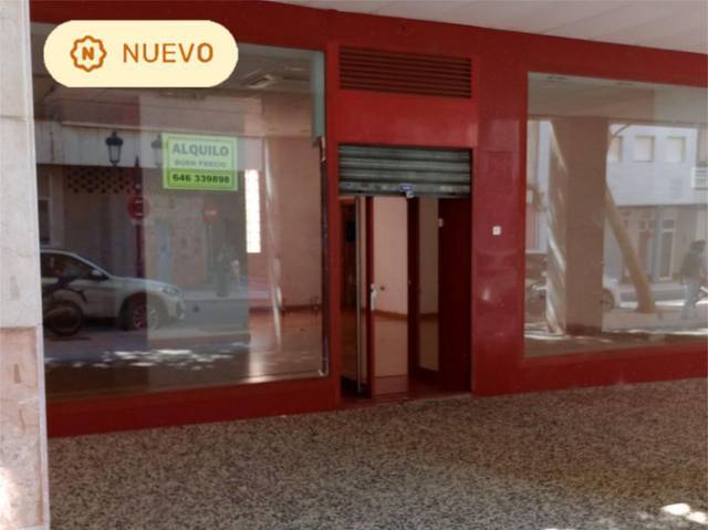Local comercial en Alquiler en Calle de Santiago Ramón y Cajal, 36 en Plaza de Toros