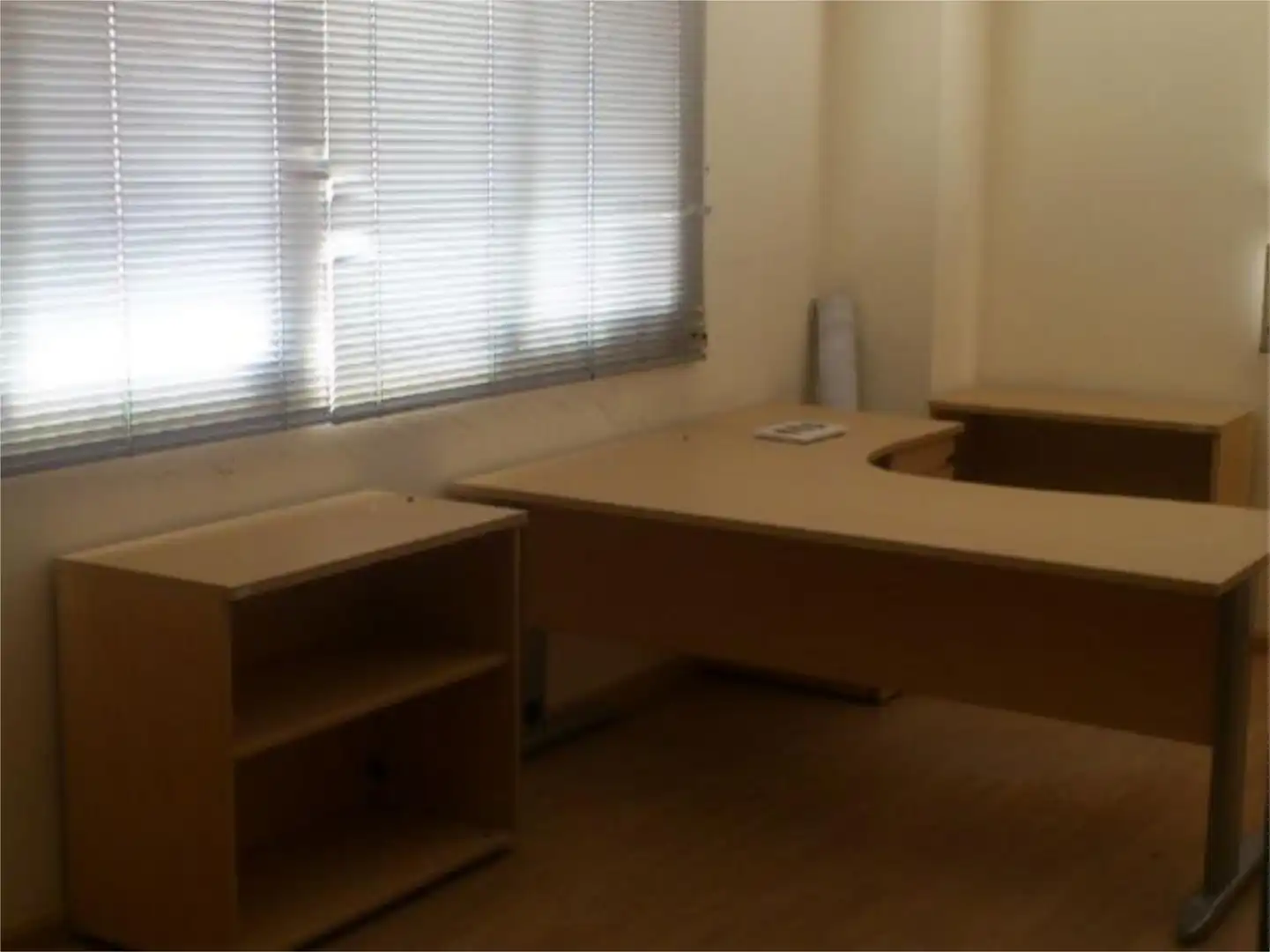 Oficina de alquiler en Peligros