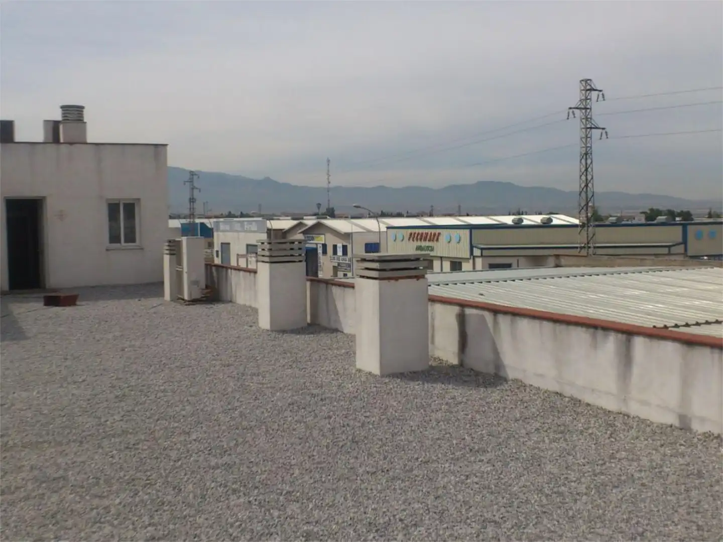 Vista exterior de Oficina de alquiler en Peligros