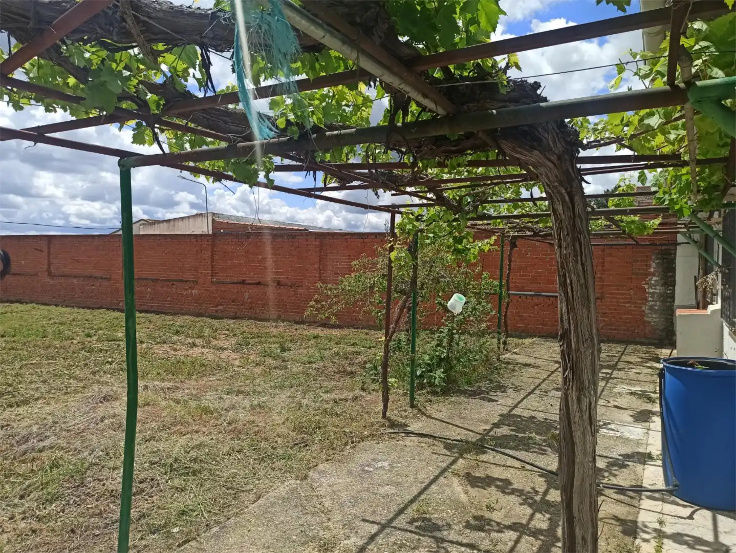 Finca rústica en venta en Calle Hermanos Machado, 2, San Bartolomé de las Abiertas Jardín de Finca rústica en venta en San Bartolomé de las Abiertas con Aire acondicionado, Calefacción y Jardín privado