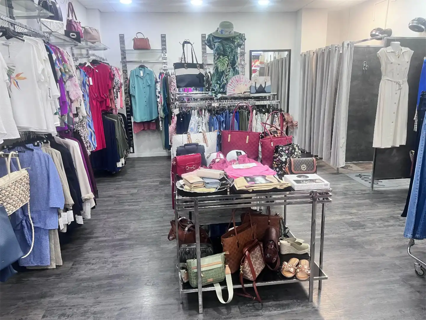Local en traspaso en Carrer de Rodríguez de Cepeda, 25, Albors Local en traspaso en Valencia con Aire acondicionado, Calefacción y Amueblado