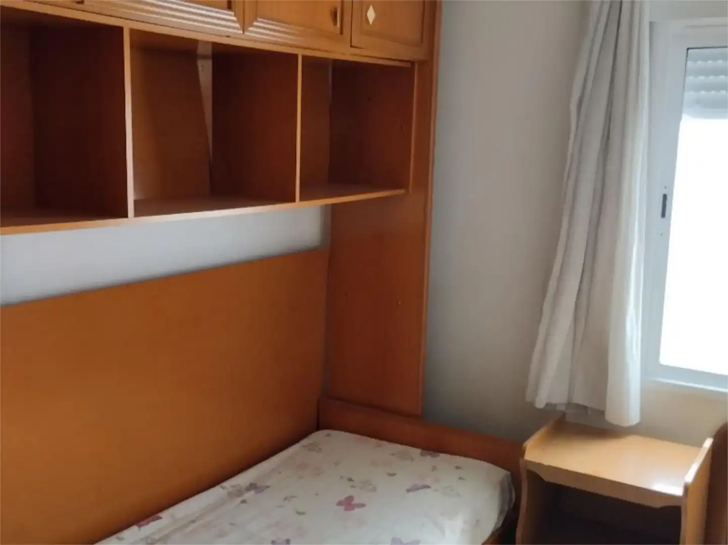 Piso de alquiler en Campo San Antón, 9, Sta. Marina - San Andrés - San Pablo - San Lorenzo Habitación de Piso de alquiler en Córdoba con Aire acondicionado y Amueblado