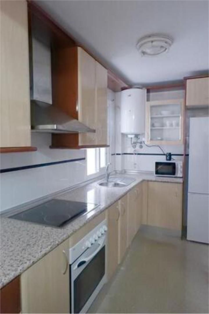 Kitchen of Flat to rent in San Fernando  with Furnished