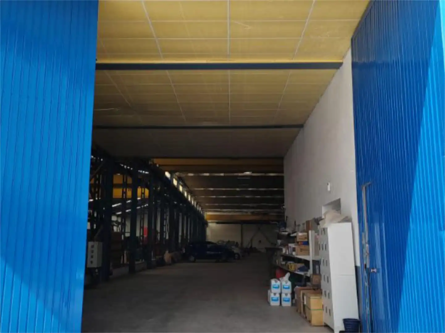 Nau industrial de lloguer a Calle Alcaudete, 7, Renfe - Bulevar 1ª y 2ª Fase Nau industrial de lloguer en Jaén amb Aire condicionat, Calefacció i Moblat
