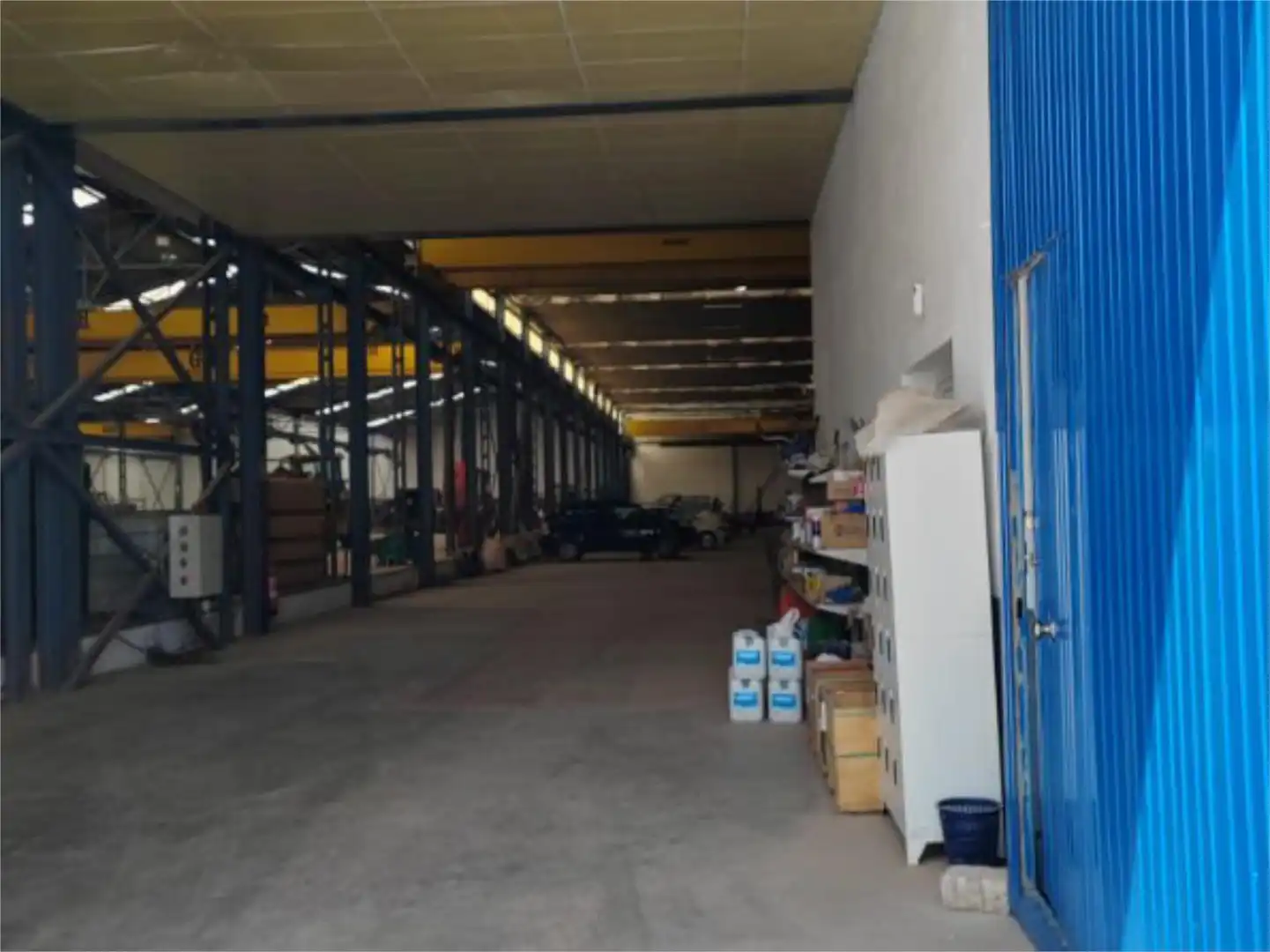 Nau industrial de lloguer a Calle Alcaudete, 7, Renfe - Bulevar 1ª y 2ª Fase Nau industrial de lloguer en Jaén amb Aire condicionat, Calefacció i Moblat