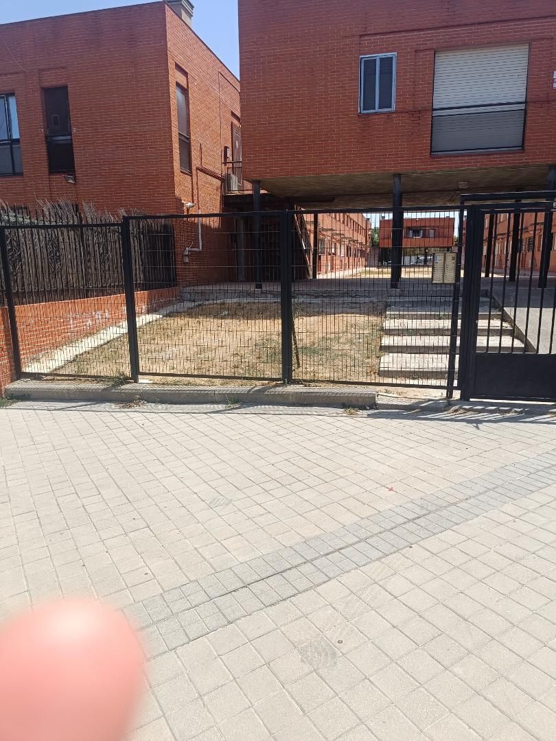 Parking of Flat for sale in  Madrid Capital  with Heating and Private garden