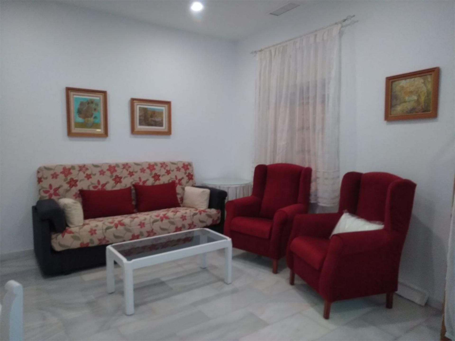 Living room of Flat to rent in  Sevilla Capital  with Air Conditioner, Heating and Private garden