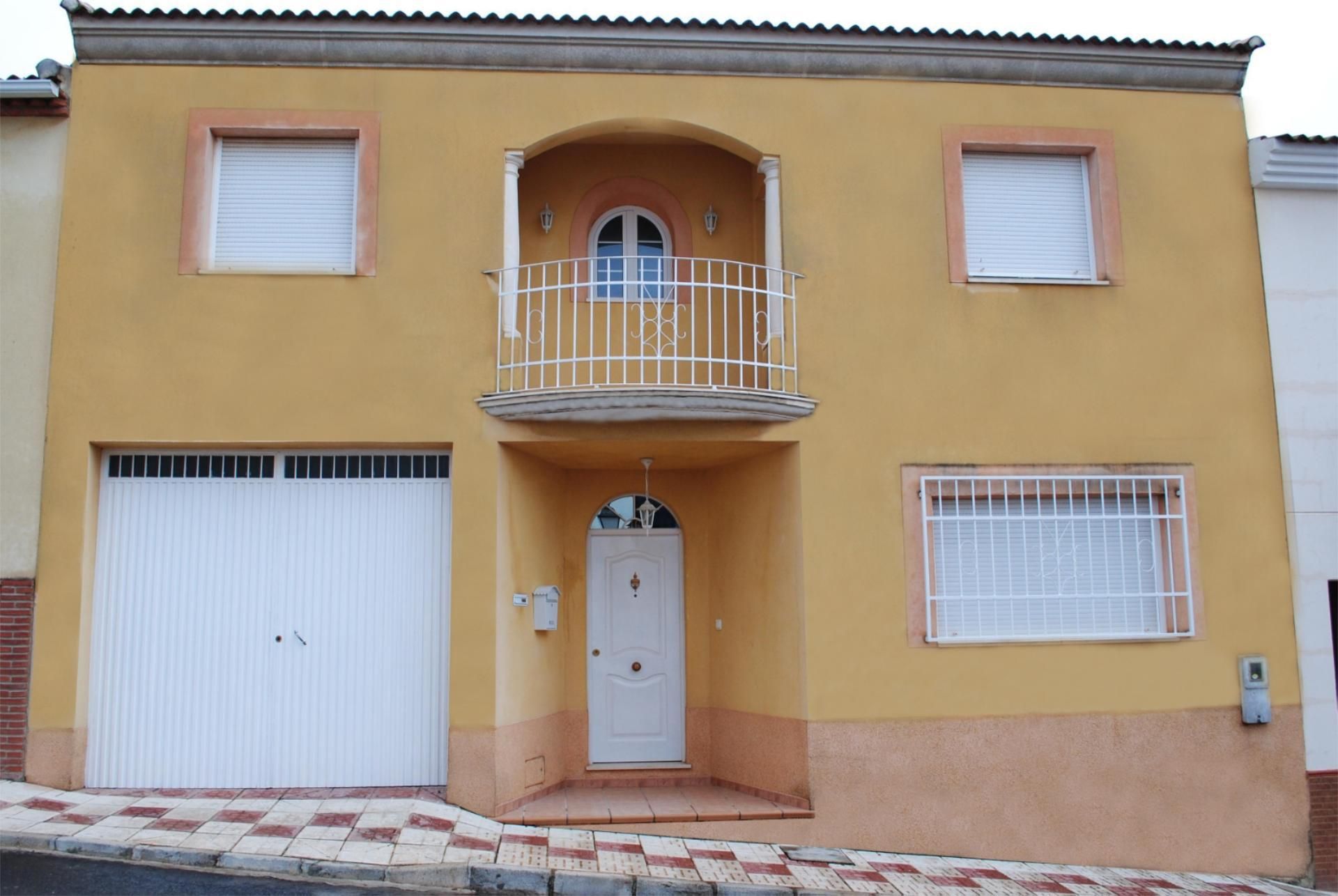 Exterior view of Single-family semi-detached for sale in Mollina  with Terrace and Balcony