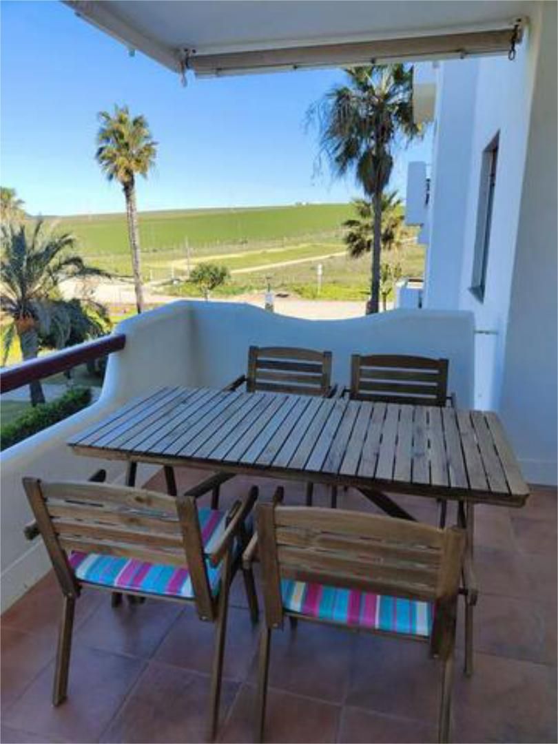 Terrassa de Apartament en venda en Zahara de los Atunes amb Jardí privat, Terrassa i Piscina
