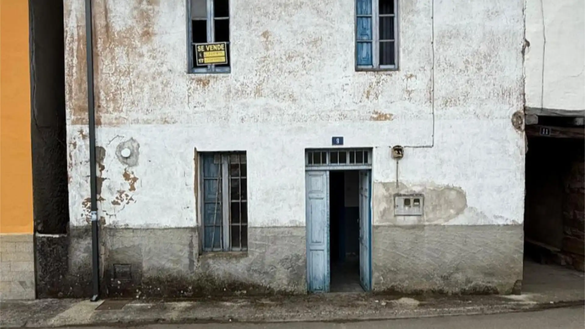 Casa adosada en venta en Noceda del Bierzo Vista exterior de Casa adosada en venta en Noceda del Bierzo