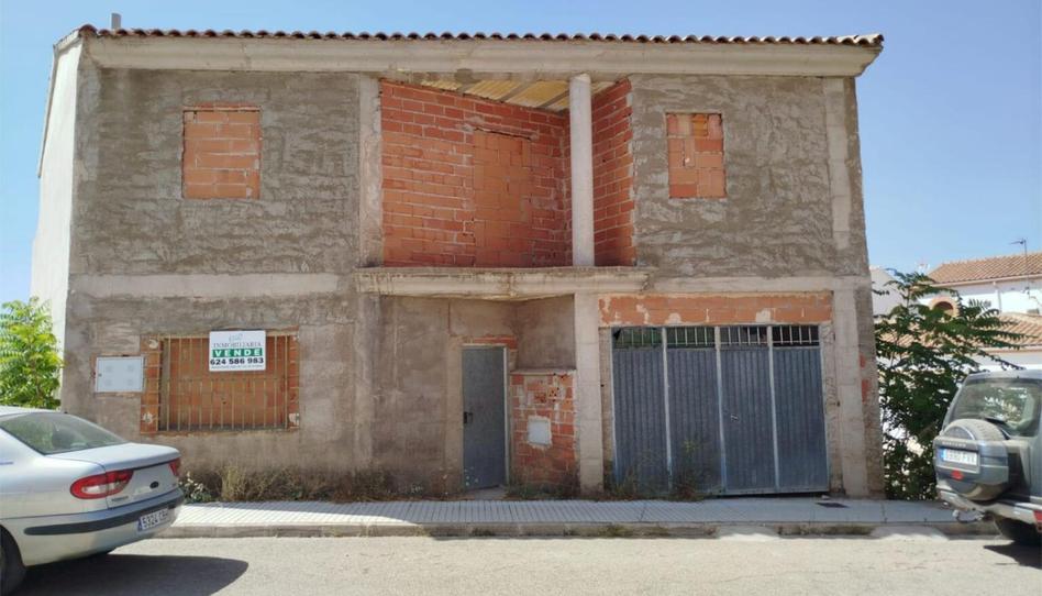 Foto 1 de Casa adosada en venda a Calle Hernán Cortés, 61, Villanueva del Arzobispo, Jaén