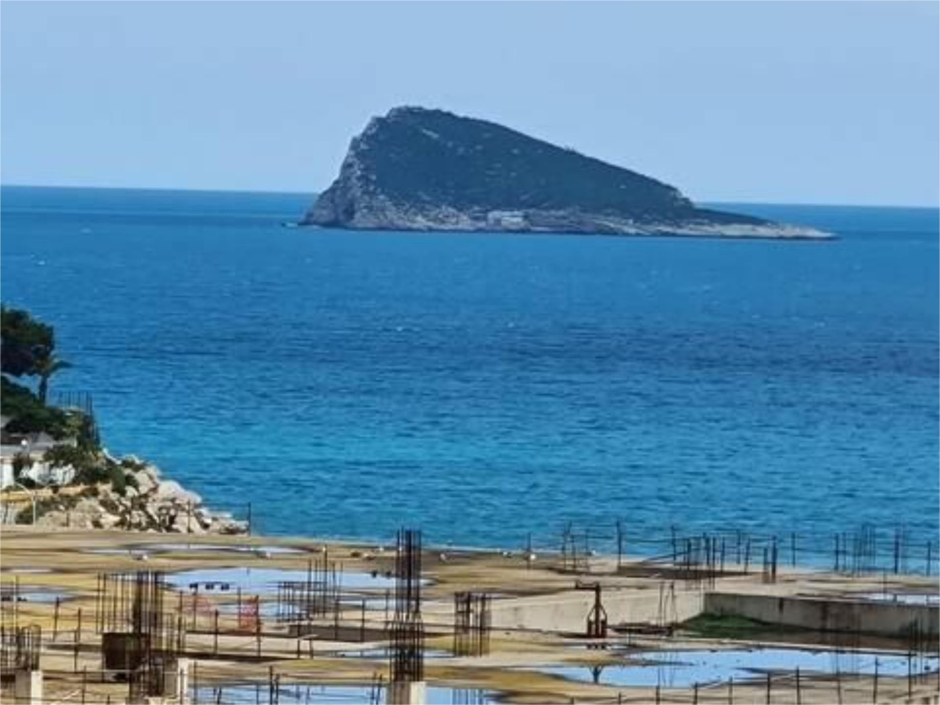 Exterior view of Flat for sale in Villajoyosa / La Vila Joiosa  with Air Conditioner, Terrace and Swimming Pool