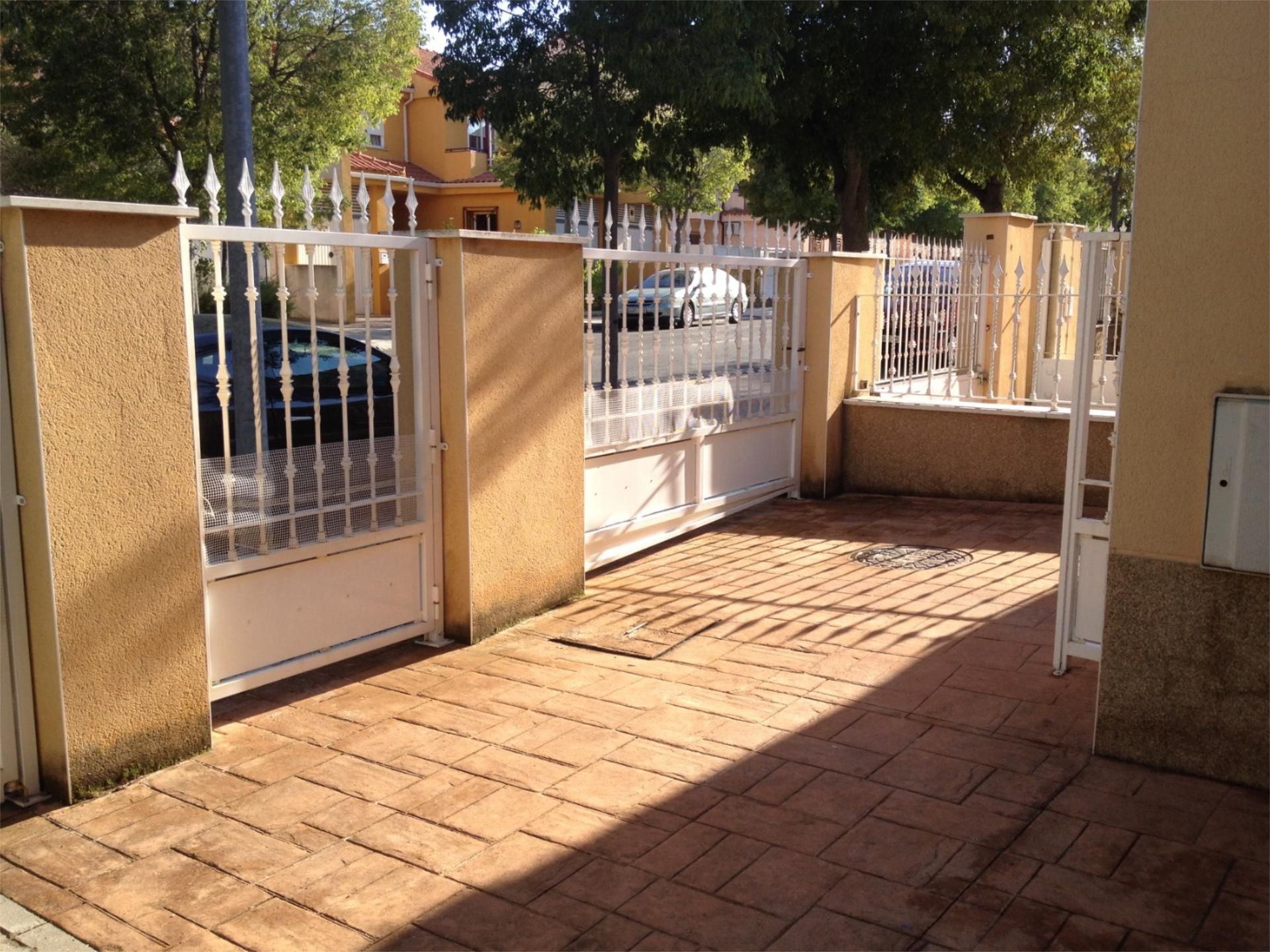 Garden of Single-family semi-detached for sale in  Toledo Capital  with Air Conditioner, Terrace and Balcony