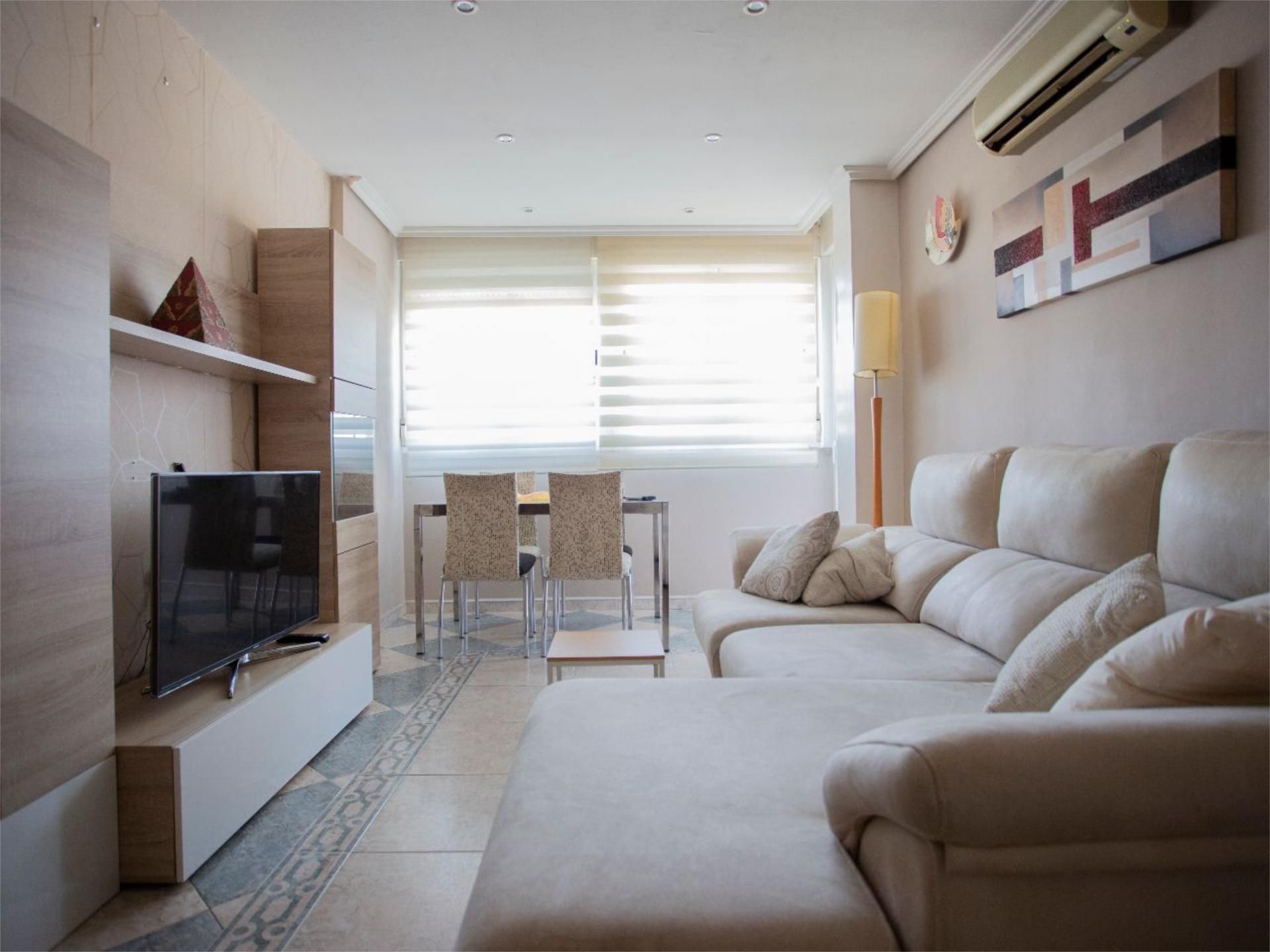 Living room of Flat for sale in  Madrid Capital  with Air Conditioner and Terrace