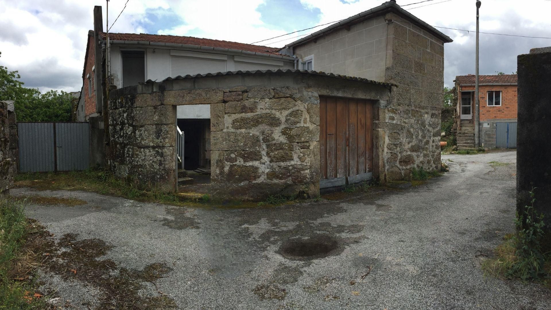Exterior view of Single-family semi-detached for sale in Lobeira