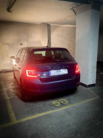 Garaje en Alquiler en Juntas Generales Kalea, 39 en Arriaga - Lakua