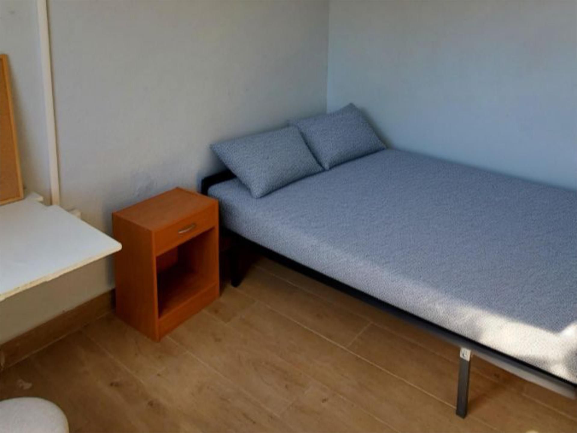 Dormitori de Pis en venda en San Vicente del Raspeig / Sant Vicent del Raspeig amb Aire condicionat i Balcó