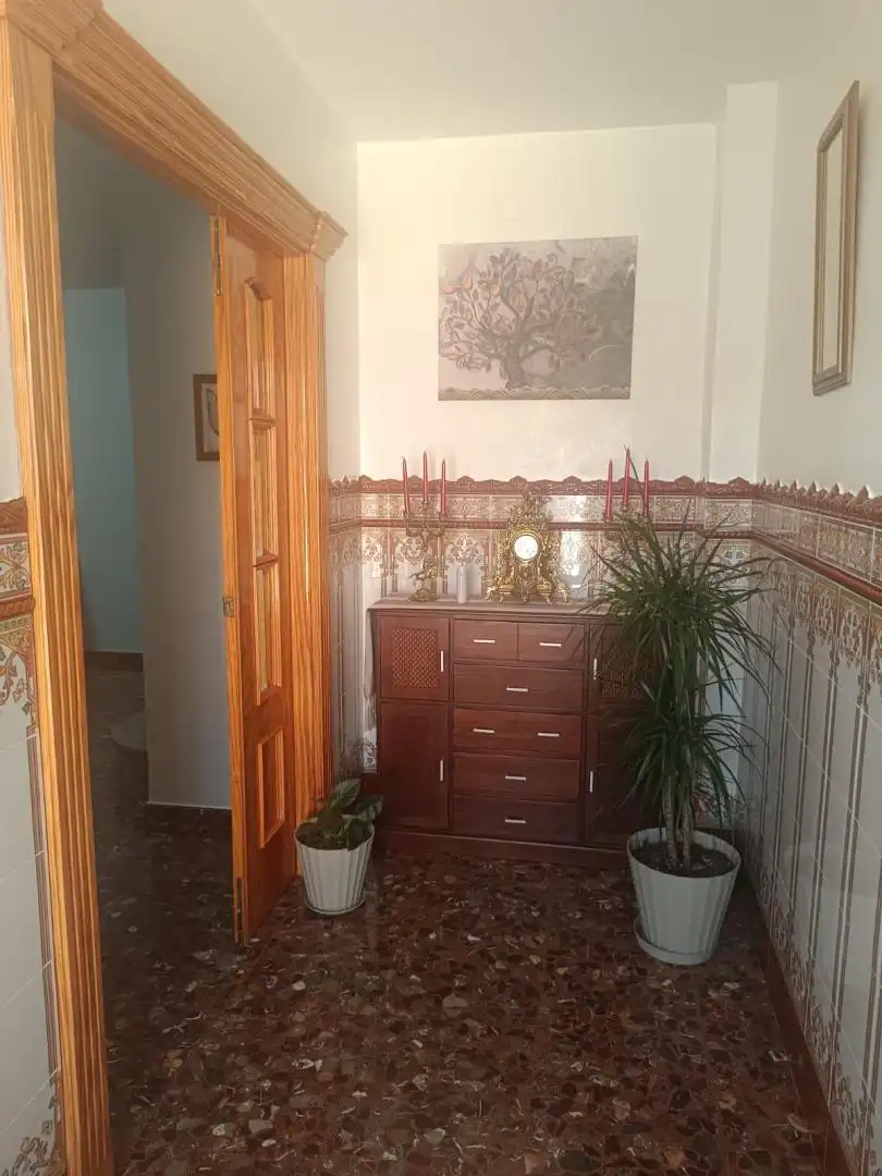 Casa adosada en venta en Calle Nuestra Abuela, 31, Alcalá la Real Casa adosada en venta en Alcalá la Real con Aire acondicionado, Terraza y Balcón