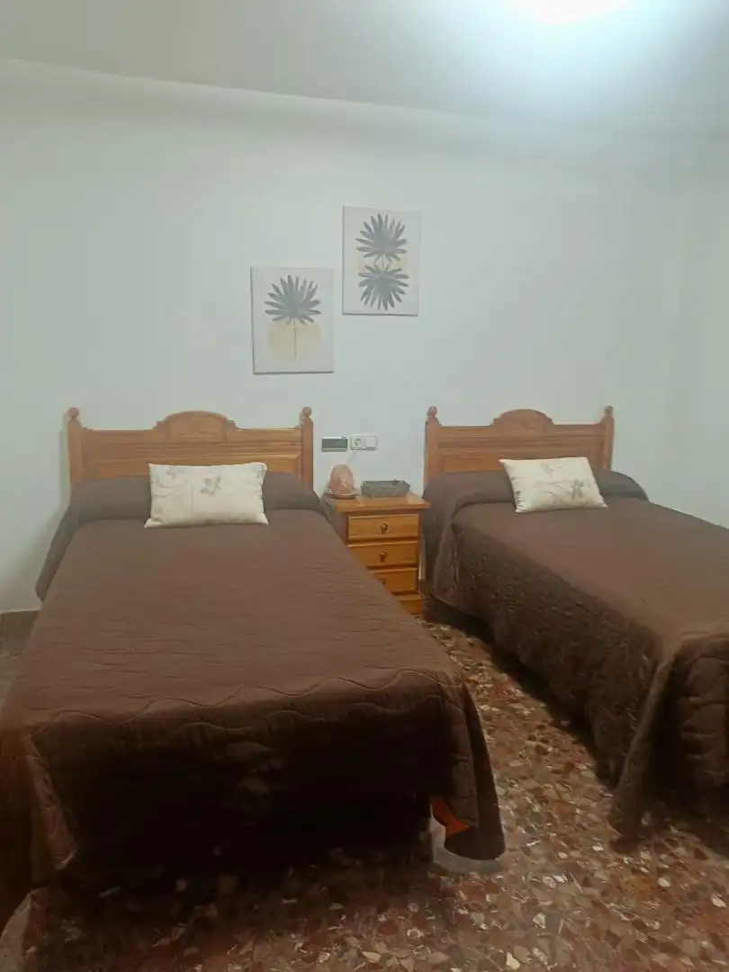 Casa adosada en venta en Calle Nuestra Abuela, 31, Alcalá la Real Habitación de Casa adosada en venta en Alcalá la Real con Aire acondicionado, Terraza y Balcón