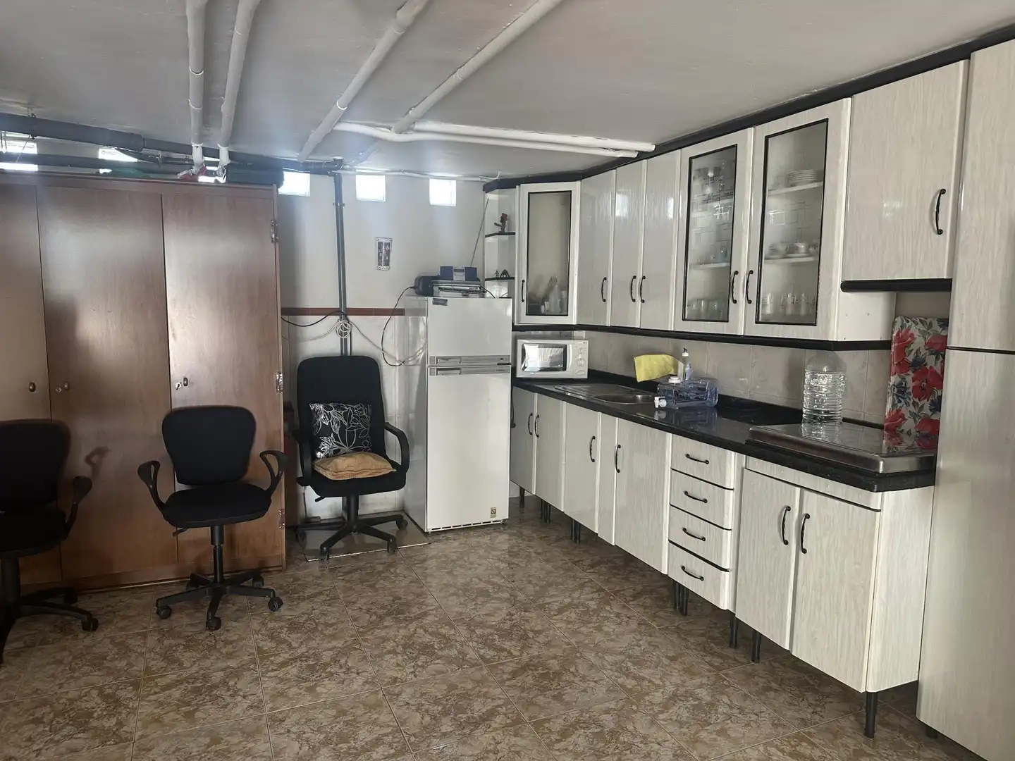 Casa adosada en venta en Calle Nuestra Abuela, 31, Alcalá la Real Cocina de Casa adosada en venta en Alcalá la Real con Aire acondicionado, Terraza y Balcón