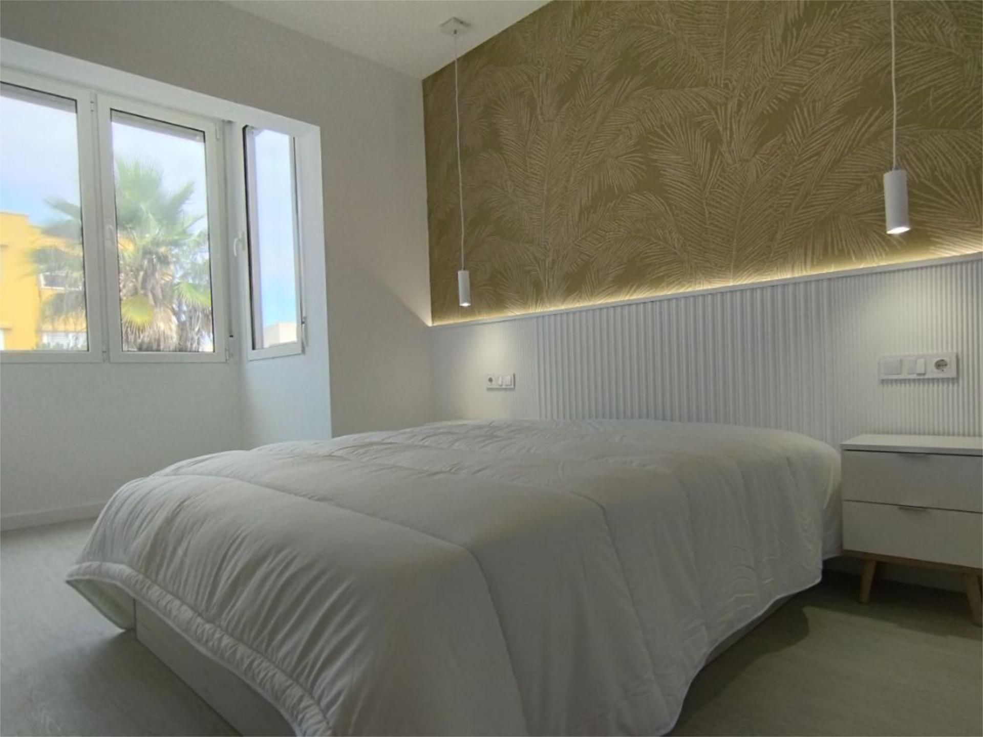 Bedroom of Flat to rent in Las Palmas de Gran Canaria  with Parquet flooring, Furnished and Video intercom