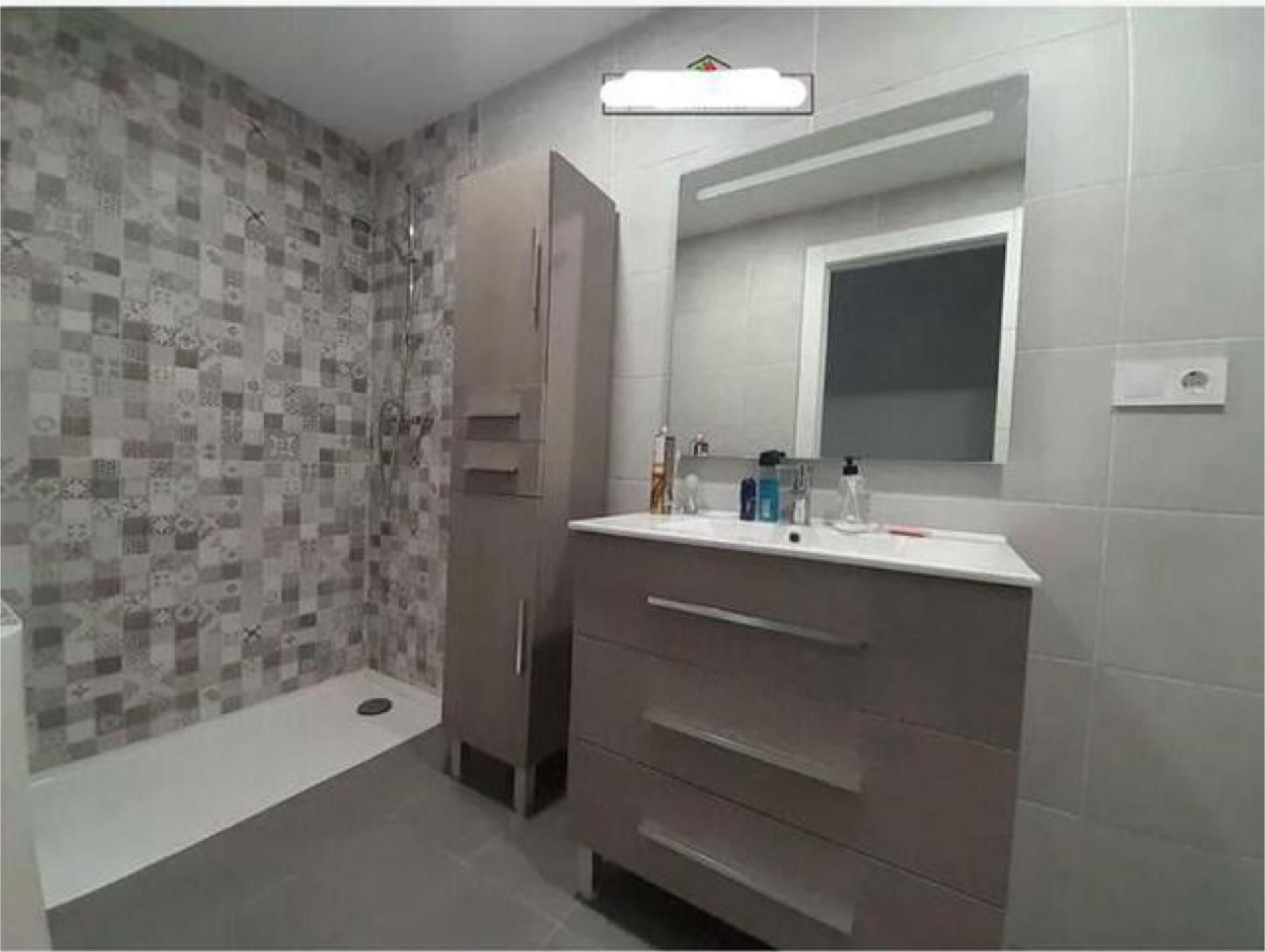 Bathroom of House or chalet for sale in Salamanca Capital  with Private garden