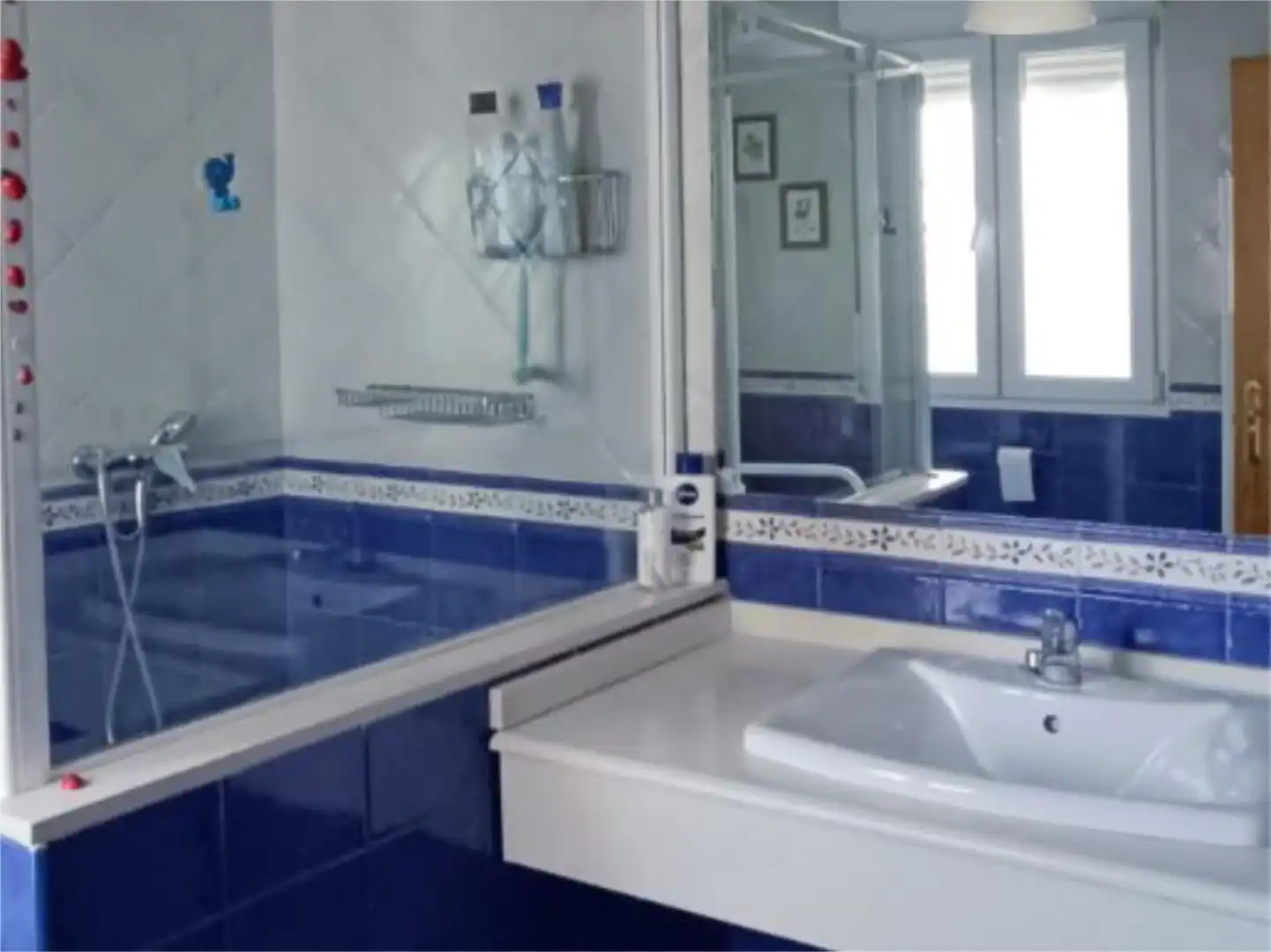 Casa adosada en venta en Avenida Méjico, 29, Baeza Baño de Casa adosada en venta en Baeza