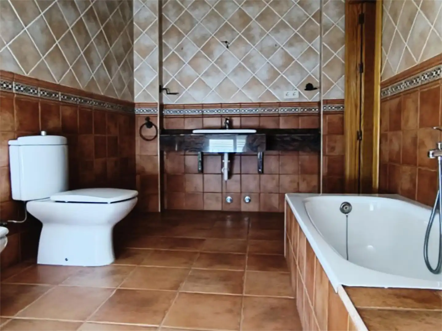 Casa adosada en venta en Avenida Méjico, 29, Baeza Baño de Casa adosada en venta en Baeza