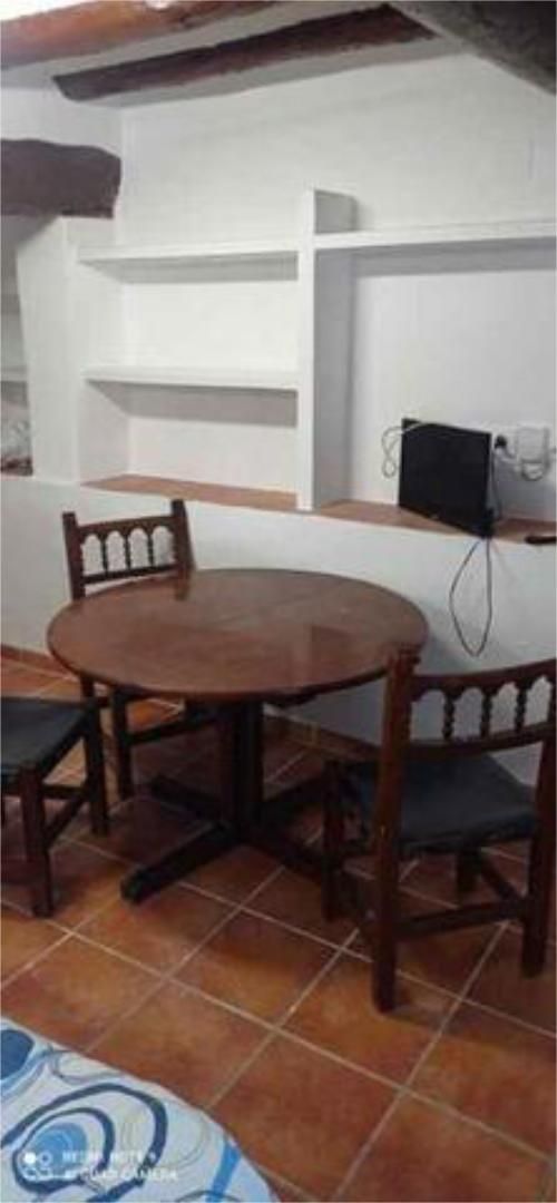 Flat to share in Morella