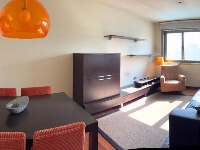 Piso en Venta en Avenida Ferrocarril, 72 en Os Mallos