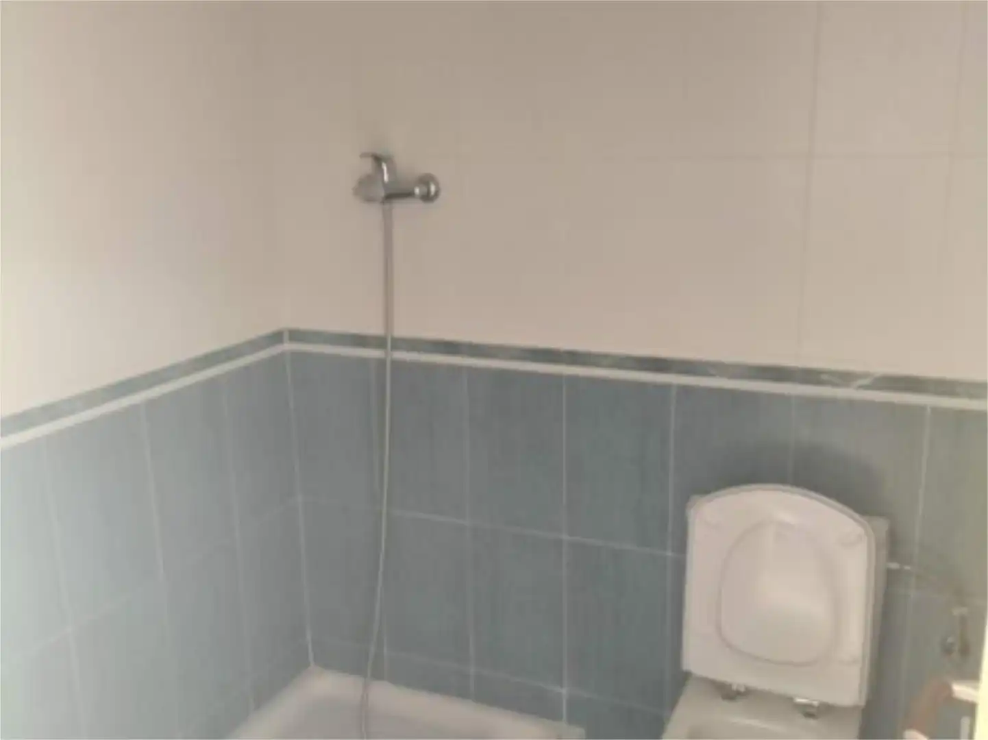 Bathroom of Flat for sale in Jerez de los Caballeros  with Terrace and Balcony