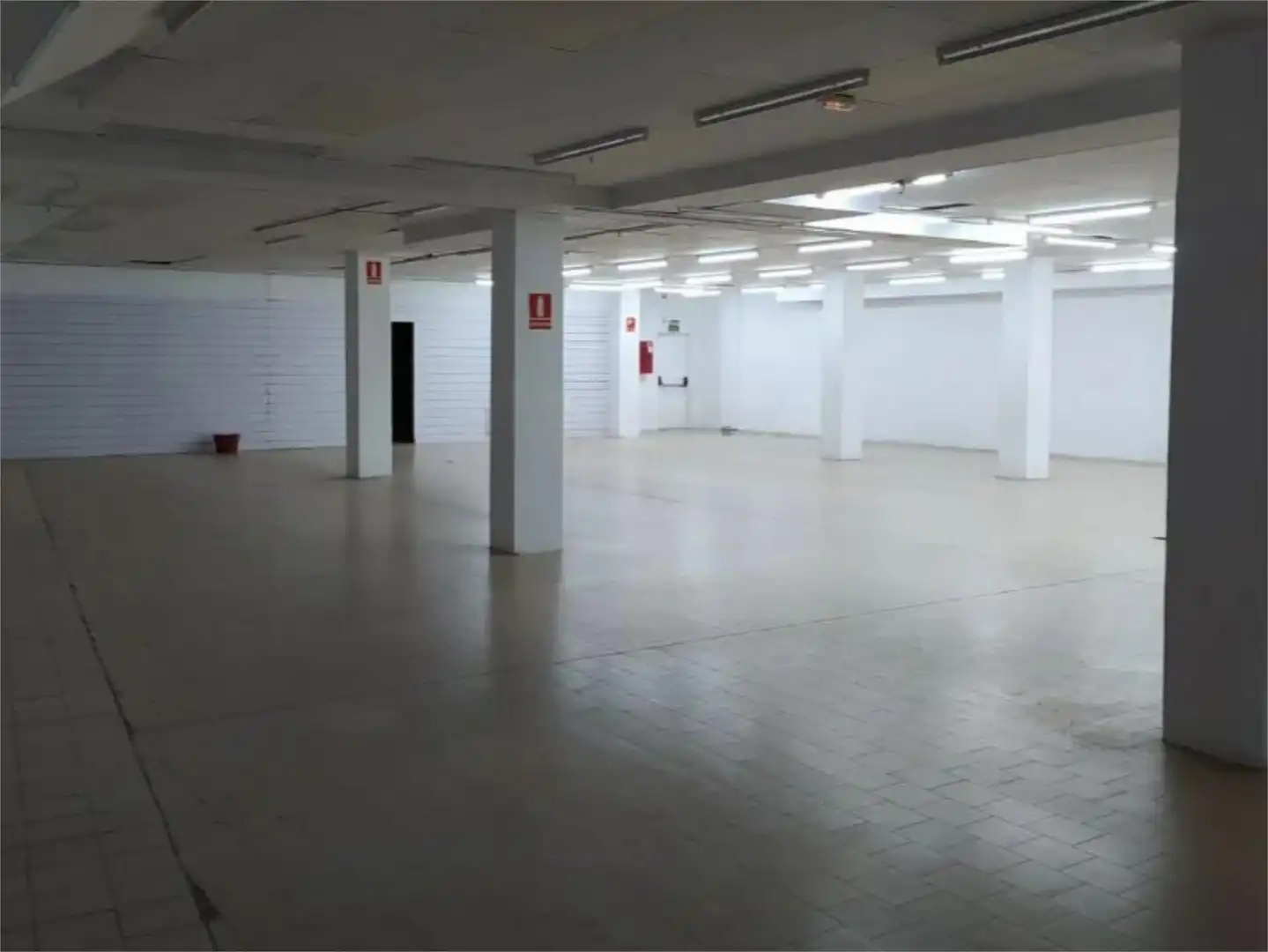 Fabrikhallen zur Miete in El Puerto de Santa María