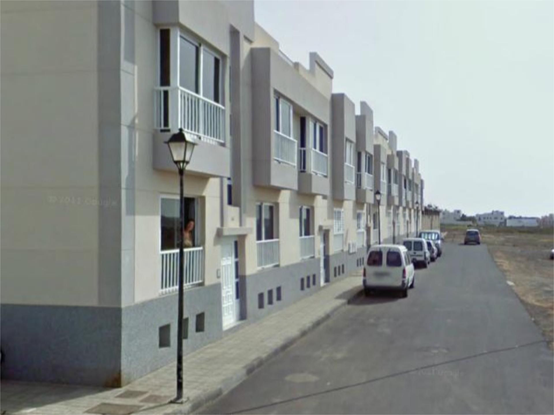 Vista exterior de Pis en venda en Arrecife amb Terrassa, Traster i Aparcament comunitari