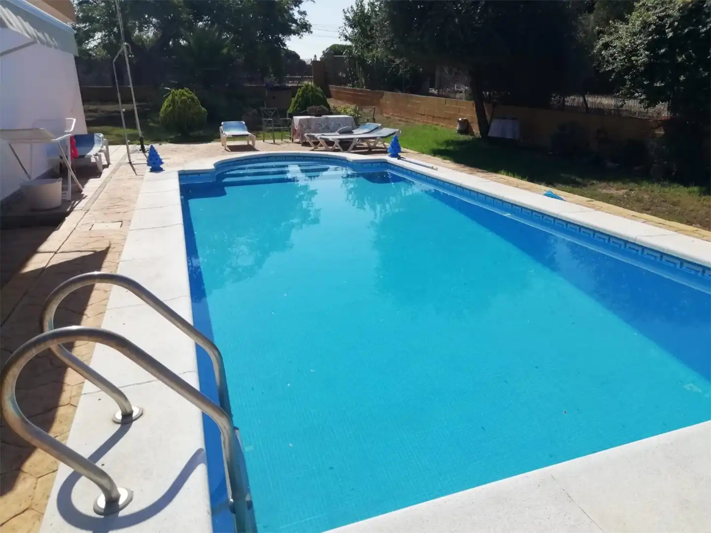 Houses for sale in Camino del Témpano, 4, Las Lagunas - Campano