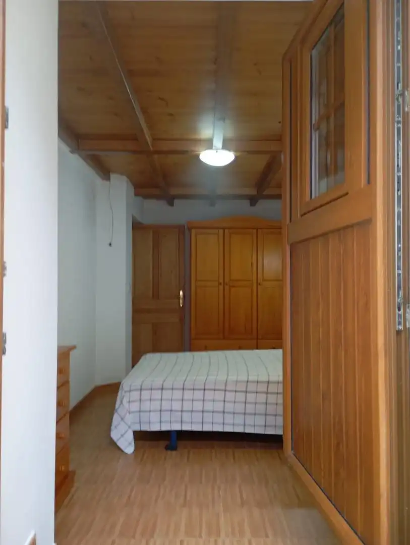 Casa adosada en venta en Barrio Ceceño, 56, Valdáliga Habitación de Casa adosada en venta en Valdáliga con Amueblado y Balcón