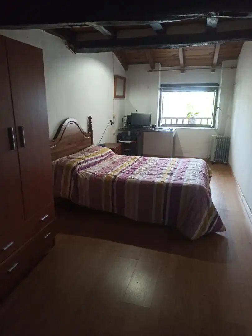 Casa adosada en venta en Barrio Ceceño, 56, Valdáliga Habitación de Casa adosada en venta en Valdáliga con Amueblado y Balcón
