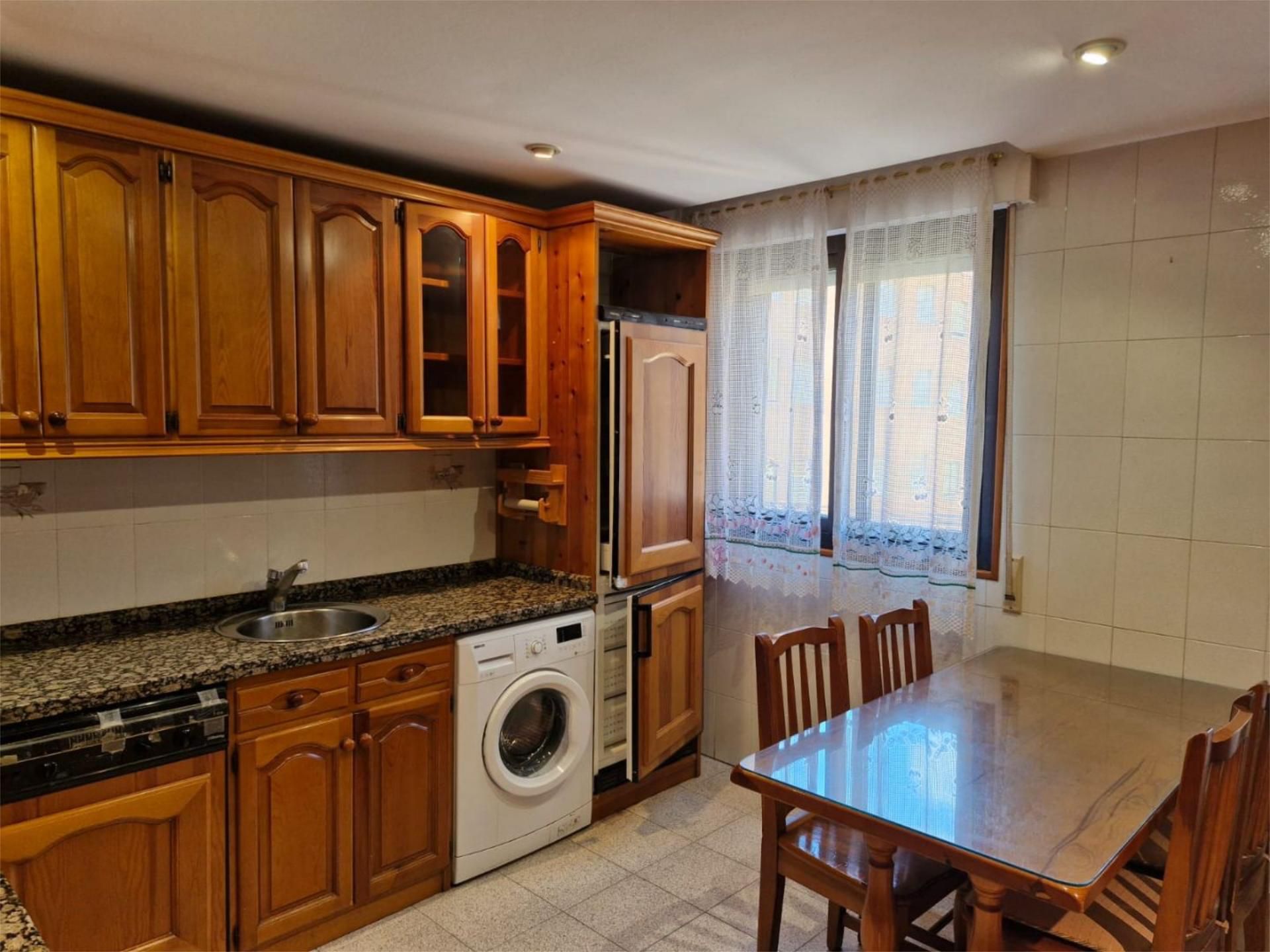 Kitchen of Flat to rent in Soria Capital 