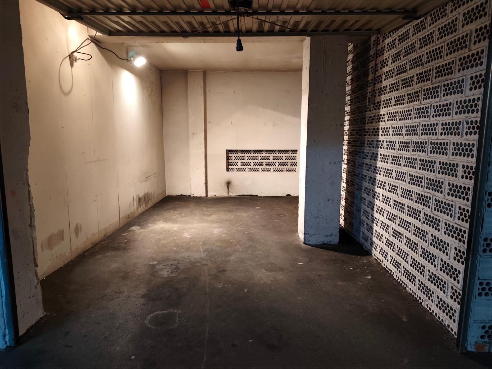Garage to rent in Corvera de Asturias