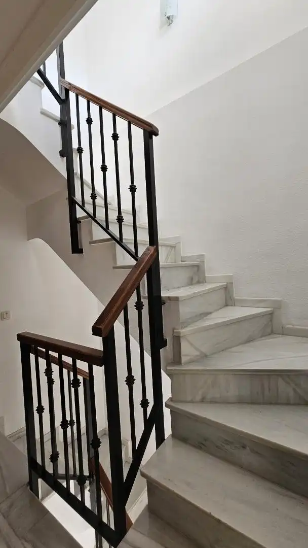 Einfamilien-Reihenhaus zum Verkauf in Paseo de la Ribera, 22, Casco Histórico - Ribera - San Basilio Einfamilien-Reihenhaus zum Verkauf in Córdoba Capital mit Terrasse und Balkon