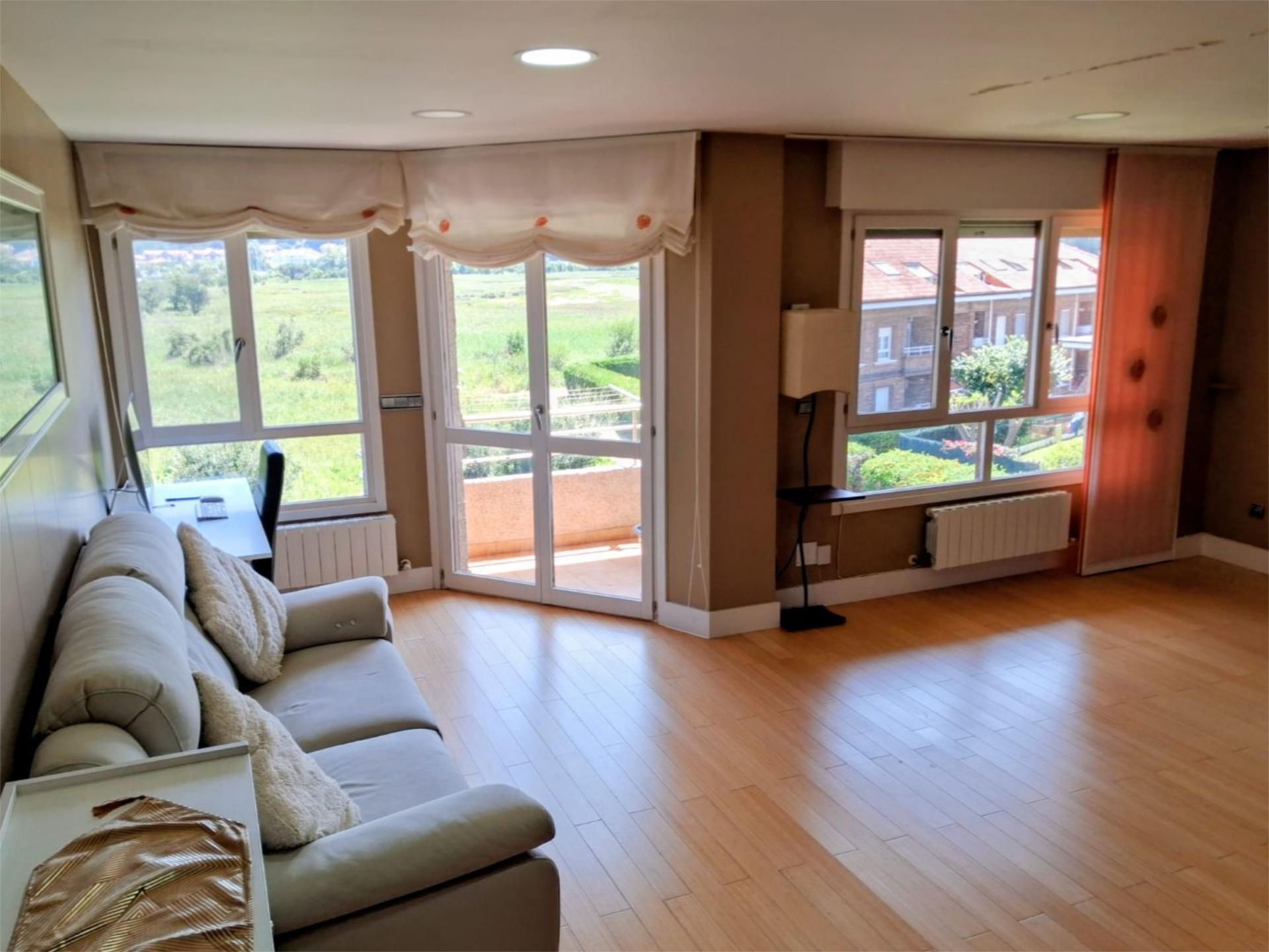 Living room of Flat for sale in Noja  with Terrace