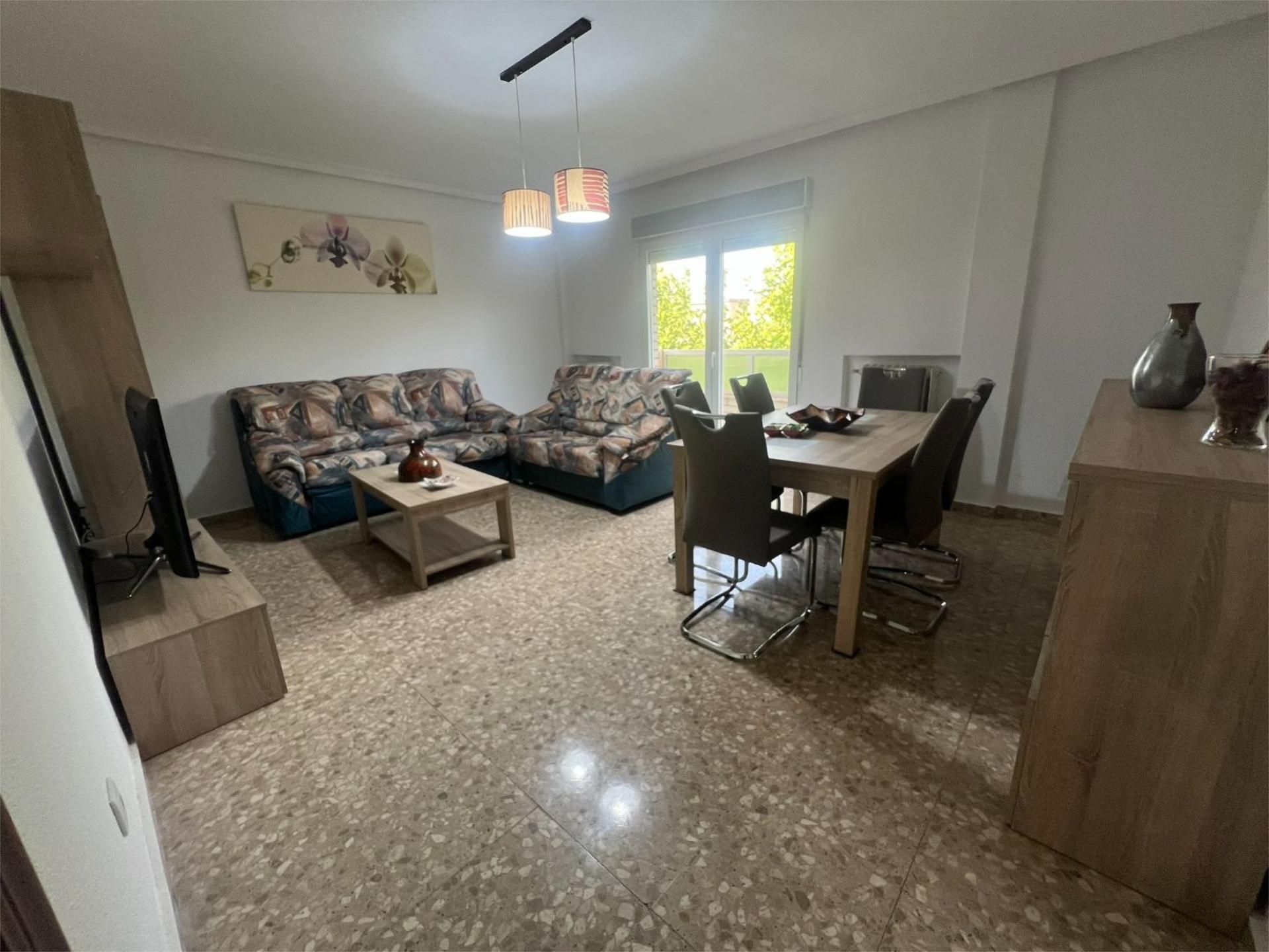 Sala d'estar de Pis per a compartir en Ciudad Real Capital amb Calefacció, Terrassa i Moblat