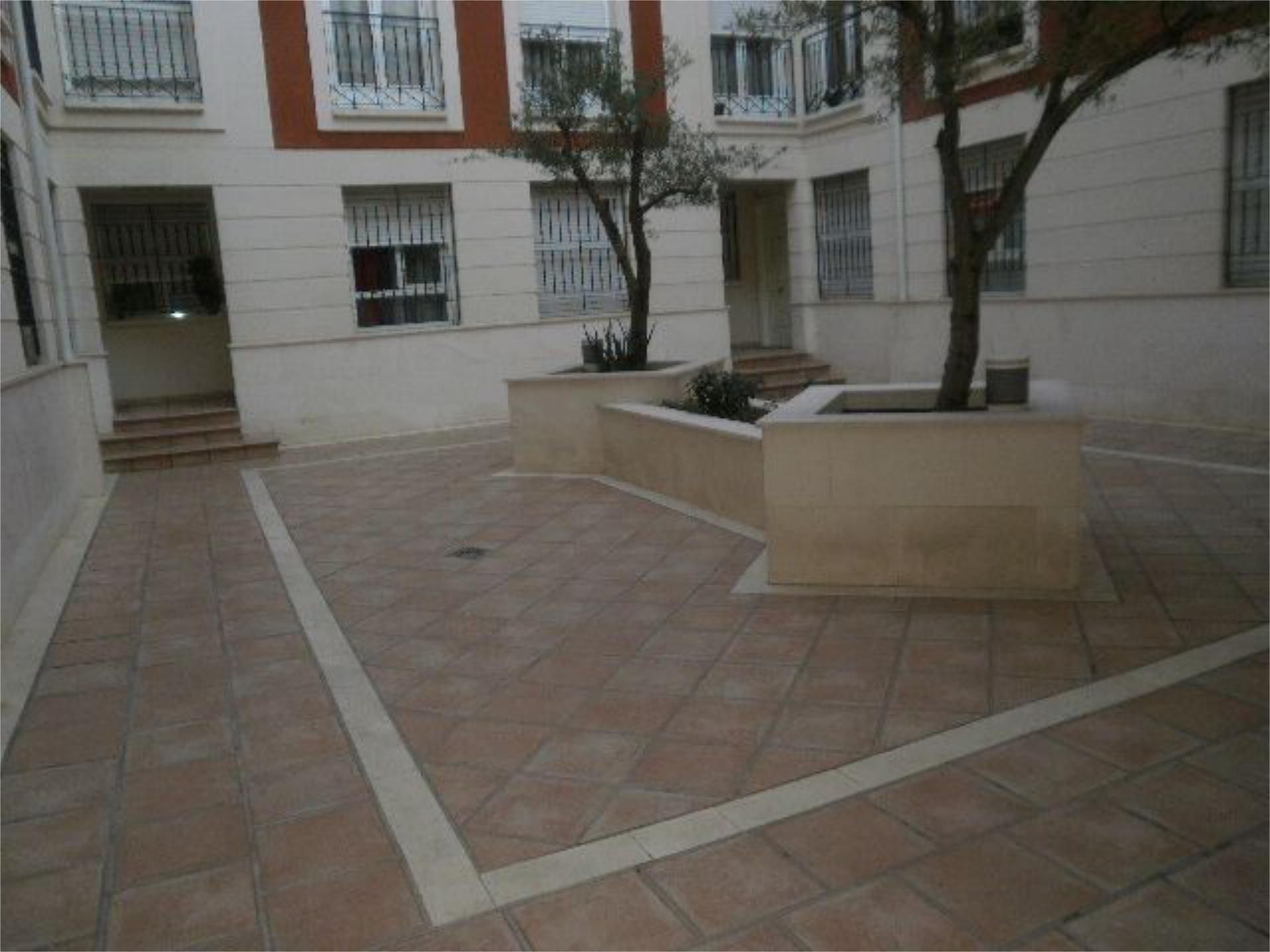 Vista exterior de Apartament de lloguer en Aranjuez amb Aire condicionat, Calefacció i Parquet